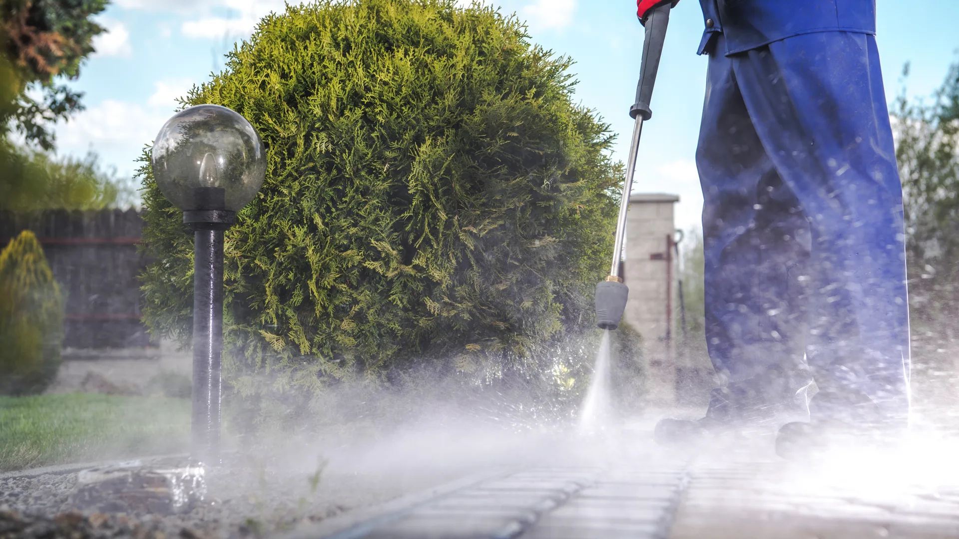 Professional pressure washing results in Cornwall